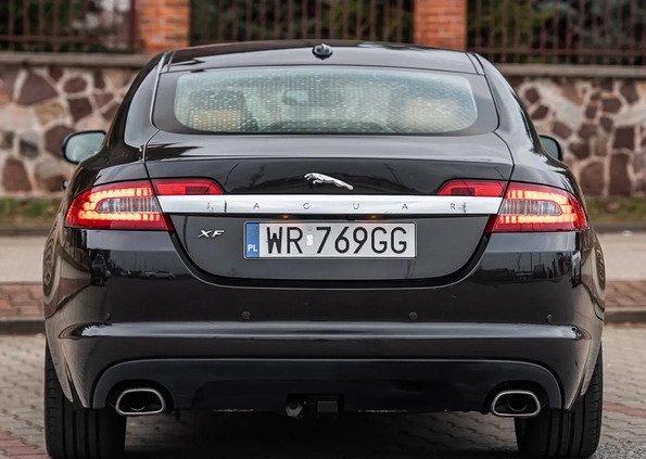 Jaguar XF cena 45900 przebieg: 215000, rok produkcji 2011 z Wasilków małe 529